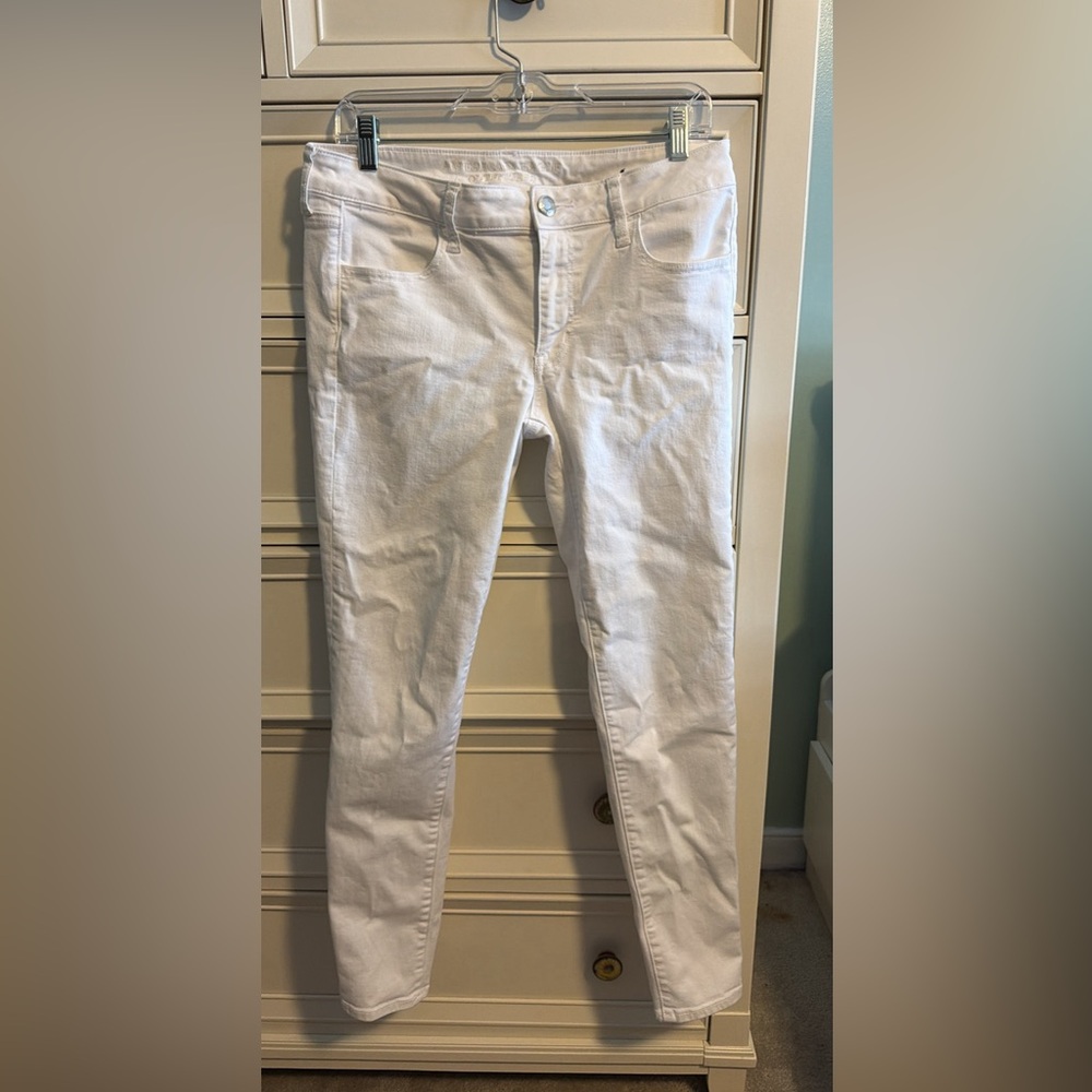 American Eagle Outfitters White Skinny Jeans